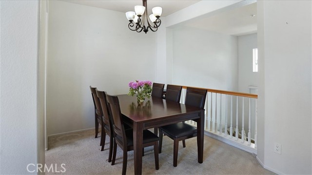 Detail Gallery Image 7 of 19 For 23433 Abbey Glen Pl, Valencia,  CA 91354 - 2 Beds | 2/1 Baths