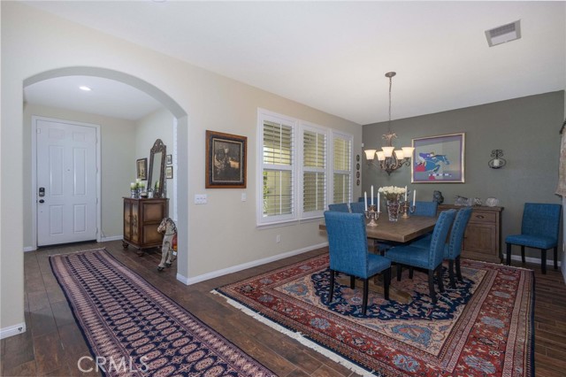 Detail Gallery Image 12 of 64 For 35385 Summerholly Lane, Murrieta,  CA 92563 - 5 Beds | 4/1 Baths