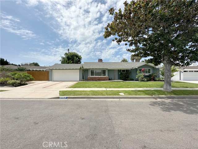 218 Villanova Rd, Costa Mesa, CA 92626