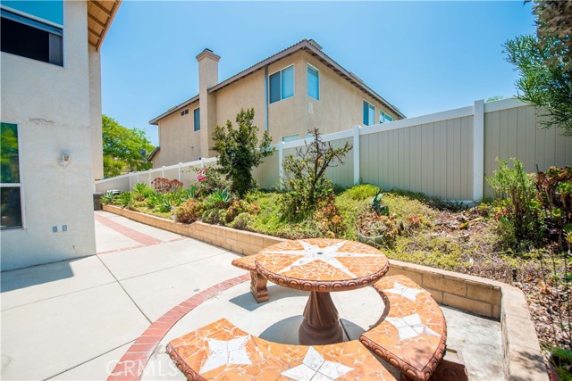 3018 Veranda Lane, Corona CA: https://media.crmls.org/medias/f4311f21-3bb9-47aa-a8ab-3cc4024d0392.jpg