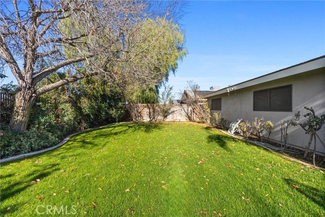 Detail Gallery Image 22 of 26 For 3409 Flagstaff Way, Bakersfield,  CA 93309 - 3 Beds | 2 Baths