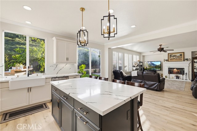 Detail Gallery Image 25 of 75 For 19721 Mathilde, Saugus,  CA 91350 - 5 Beds | 4 Baths