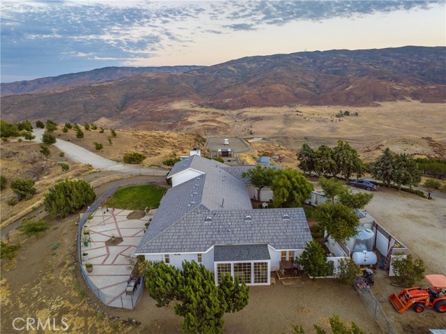 Detail Gallery Image 58 of 62 For 6300 Godde Hill Rd, Leona Valley,  CA 93551 - 3 Beds | 3 Baths