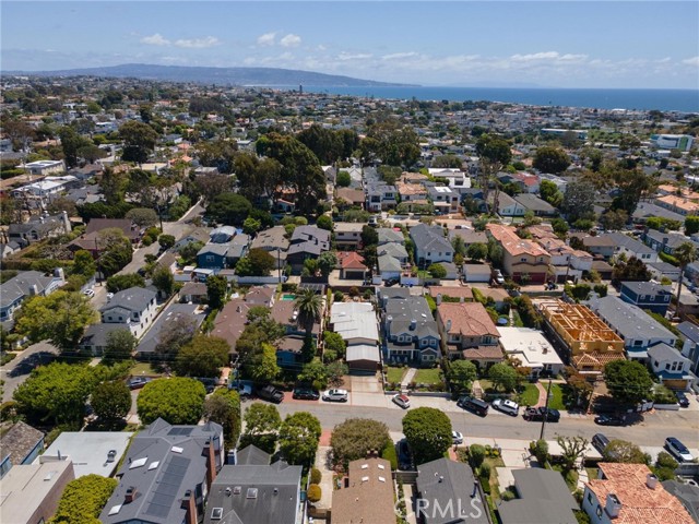 652 35th, Manhattan Beach, California 90266, 4 Bedrooms Bedrooms, 0 ,2 BathroomsBathrooms,Residential,For Sale,35th,0,SB26119419 652 35th, Manhattan Beach, California 90266, 4 Bedrooms Bedrooms, 0 ,2 BathroomsBathrooms,Residential,For Sale,35th,0,SB26119419