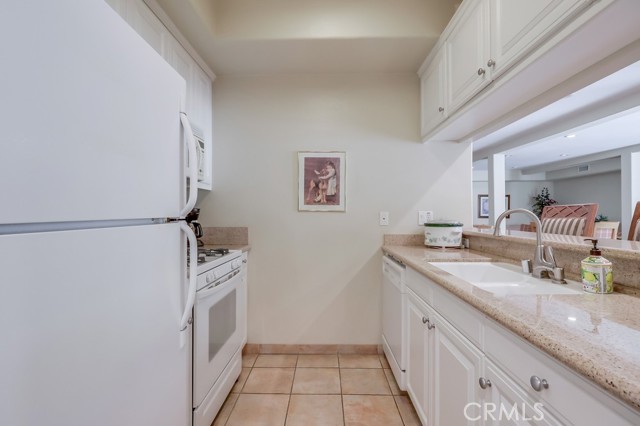 3120 Sepulveda Boulevard, Torrance CA: https://media.crmls.org/medias/f4326c31-f5c8-43a6-bddc-36d0c446b92f.jpg