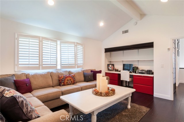 24 Bermuda Court, Manhattan Beach, California 90266, 3 Bedrooms Bedrooms, ,1 BathroomBathrooms,Residential,Sold,Bermuda,SB17026195