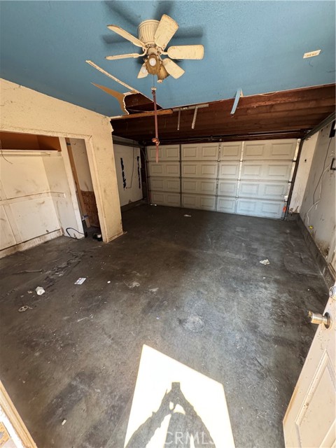 9314 Martha Way, Riverside CA: https://media.crmls.org/medias/f4339bd3-89a3-42ca-bbec-9d05e04466e0.jpg