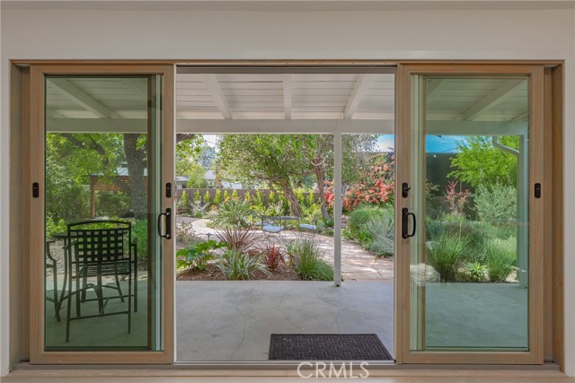 Image 29 of 55 For 5319 Penfield Avenue