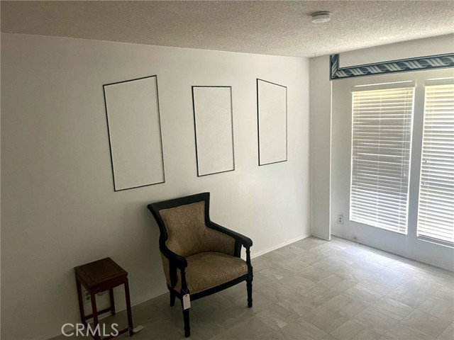 3050 Madison Avenue, Costa Mesa CA: https://media.crmls.org/medias/f434340f-ddc1-427f-9fdc-5add09fc8072.jpg