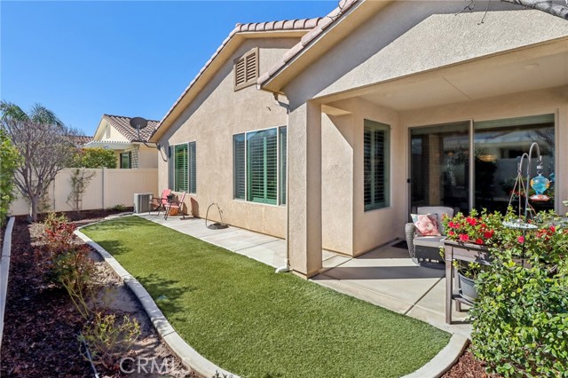 1340 Corte Alamonte, Hemet CA: https://media.crmls.org/medias/f4347276-3c16-4ec8-b960-0b4a4c3e3030.jpg