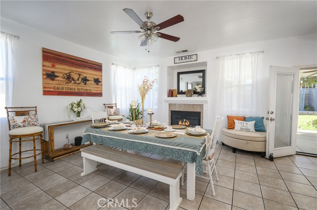 Detail Gallery Image 5 of 30 For 24808 Barito, Hemet,  CA 92544 - 5 Beds | 3 Baths