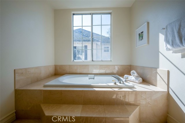 Detail Gallery Image 20 of 28 For 51 E Colorado, Arcadia,  CA 91006 - 3 Beds | 3 Baths