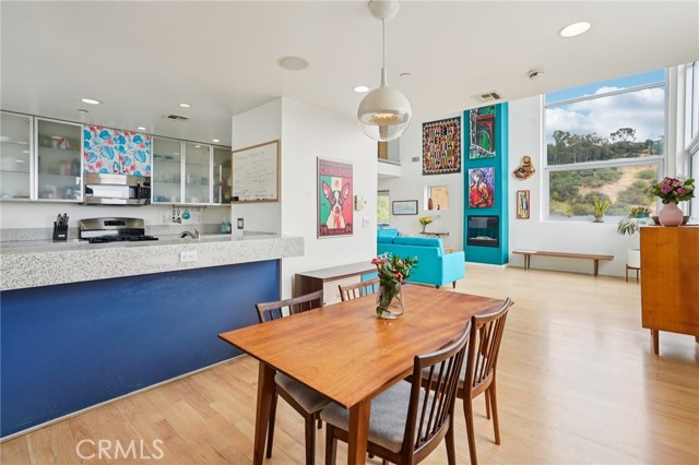 Detail Gallery Image 11 of 45 For 3640 Roseview Ave, Los Angeles,  CA 90065 - 3 Beds | 3 Baths