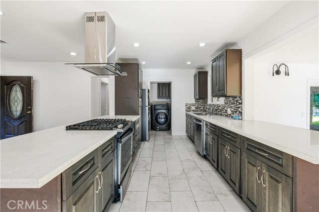 Detail Gallery Image 8 of 26 For 7112 Teesdale, North Hollywood,  CA 91605 - 3 Beds | 2 Baths