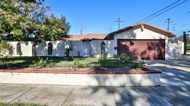 Detail Gallery Image 1 of 1 For 1555 W Kimberly Ave, Anaheim,  CA 92802 - 3 Beds | 2 Baths