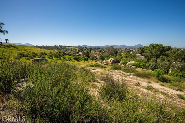 Detail Gallery Image 34 of 58 For 220 D, Ramona,  CA 92065 - 3 Beds | 3 Baths