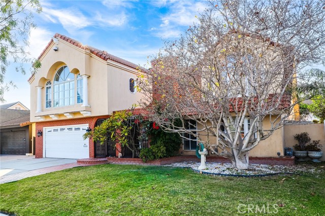 10351 Lassen Street, Los Alamitos CA: https://media.crmls.org/medias/f437a3d2-b57a-4284-98e3-15b5202720a9.jpg