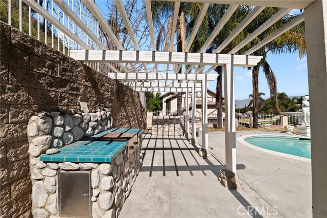 Detail Gallery Image 37 of 52 For 1677 Laurelwood Ave, Colton,  CA 92324 - 3 Beds | 2/1 Baths