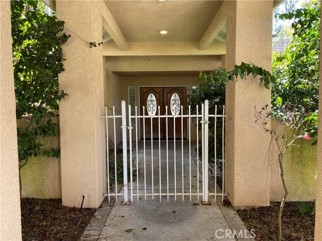 Exterior Covered Entryway