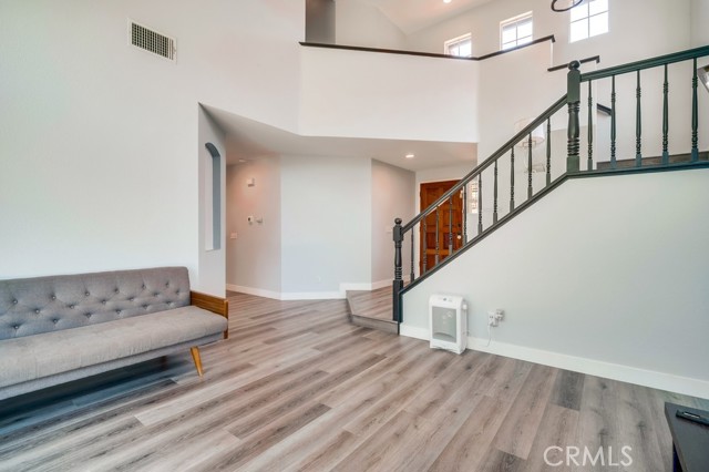 Detail Gallery Image 7 of 31 For 10025 Thornbird Ct, Moreno Valley,  CA 92557 - 5 Beds | 2/1 Baths