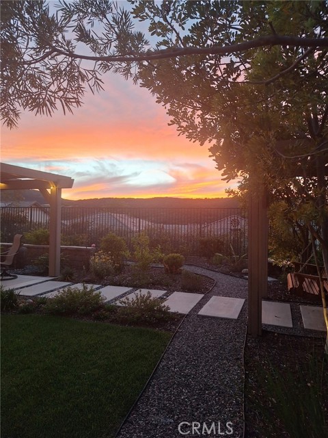 Detail Gallery Image 32 of 47 For 239 White Bark, Simi Valley,  CA 93065 - 4 Beds | 3 Baths