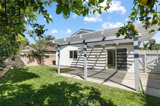 27242 Jardines, Mission Viejo CA: https://media.crmls.org/medias/f438a1e7-d5a1-4bf3-adda-8cb12c811b4c.jpg