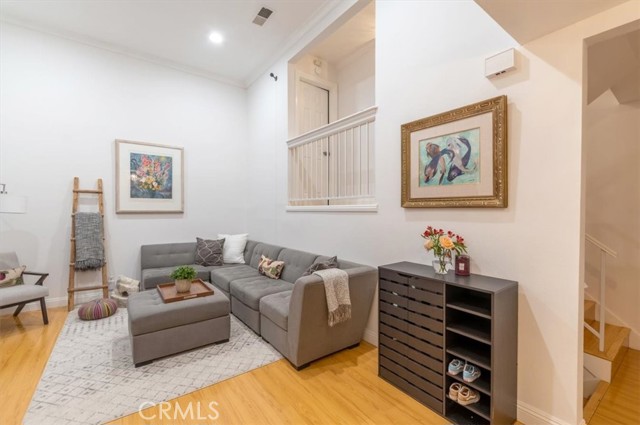 2000 Mathews Avenue, Redondo Beach, California 90278, 2 Bedrooms Bedrooms, ,1 BathroomBathrooms,Residential,Sold,Mathews,SB22063951
