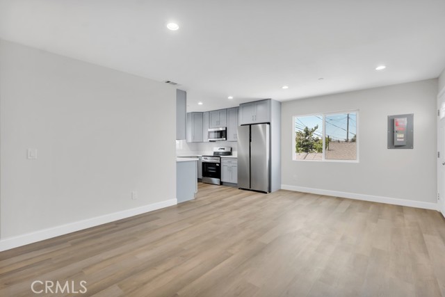 1234 W 89th Street, Los Angeles CA: https://media.crmls.org/medias/f43a5605-552f-4a65-ae2e-4306de650f7e.jpg