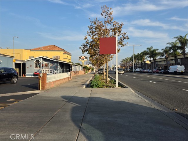 Detail Gallery Image 26 of 27 For 437 W Sp 3a Carson Street, Carson,  CA 90745 - 1 Beds | 1 Baths