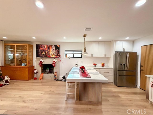 Detail Gallery Image 5 of 30 For 3007 3009 S Hobart, Los Angeles,  CA 90018 - 5 Beds | 4 Baths