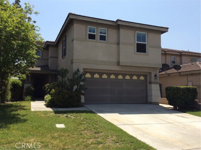 6309 Camelback Ln, Fontana, CA 92336