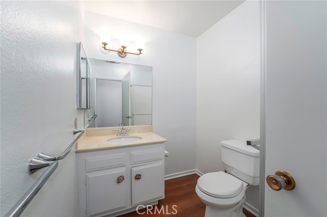 2385 Via Mariposa, Laguna Woods CA: https://media.crmls.org/medias/f43c3dbc-3f6b-4957-b686-66ec51a7dd5d.jpg