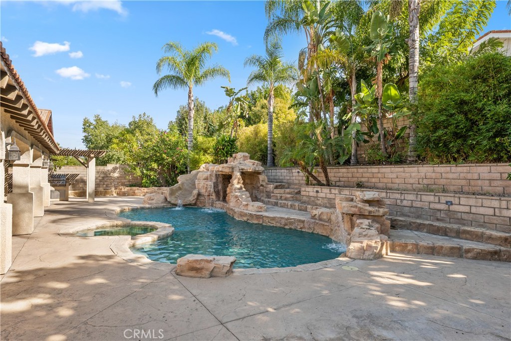 MLS #IG25248153 image #32