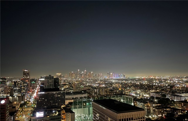 3810 Wilshire Boulevard, Los Angeles CA: https://media.crmls.org/medias/f43cc069-23f2-42ee-83ee-83d92417e18b.jpg