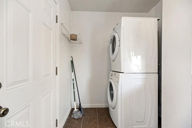 Detail Gallery Image 25 of 37 For 10779 Barlow, Lynwood,  CA 90262 - 2 Beds | 1 Baths