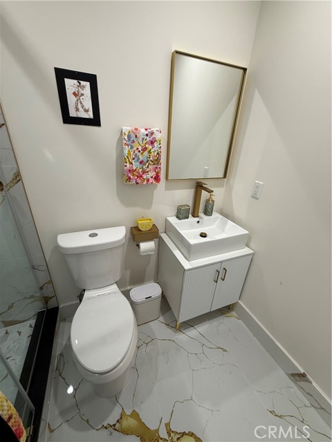 Detail Gallery Image 11 of 15 For 17606 Orna Dr, Granada Hills,  CA 91344 - 1 Beds | 1 Baths