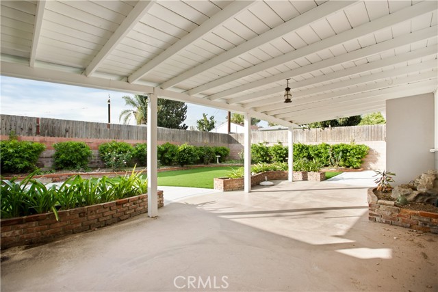 Detail Gallery Image 7 of 23 For 924 W E, Ontario,  CA 91762 - 3 Beds | 1/1 Baths