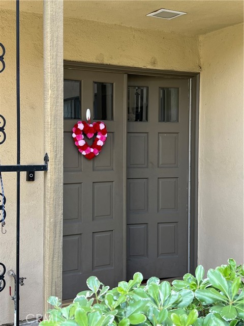 Detail Gallery Image 5 of 19 For 1111 S Coast Dr #18,  Costa Mesa,  CA 92626 - 2 Beds | 2 Baths