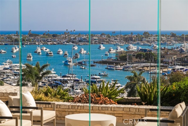 Detail Gallery Image 22 of 60 For 1535 Dolphin Terrace, Corona Del Mar,  CA 92625 - 3 Beds | 3/1 Baths