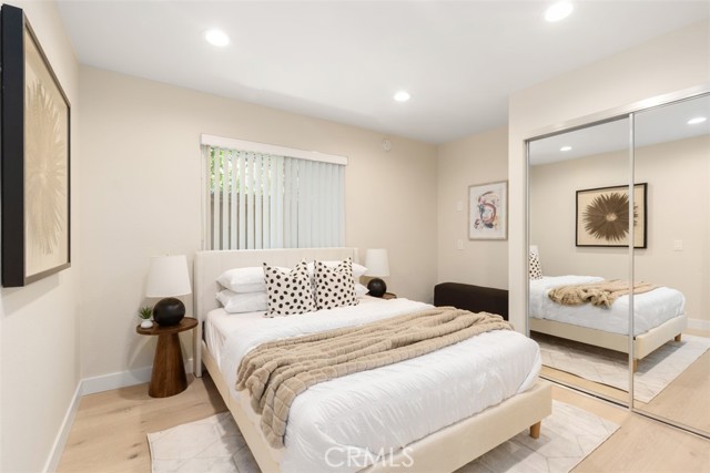 17 Silver Crescent, Irvine CA: https://media.crmls.org/medias/f43e82c3-fb69-4020-8bba-9251e4ef5cae.jpg