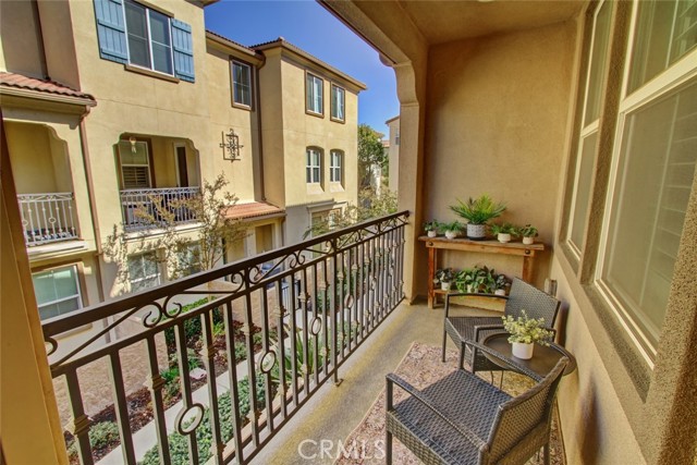 Detail Gallery Image 11 of 33 For 12464 Cassiopeia Ct, Corona,  CA 91752 - 2 Beds | 2/1 Baths