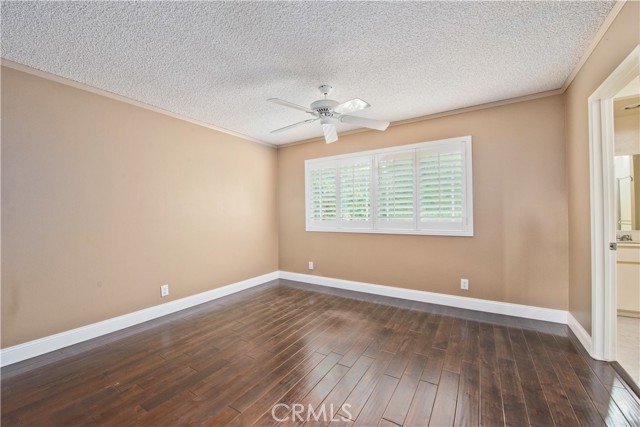 10230 Zelzah Avenue, 2 photo 7