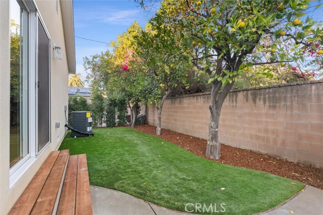 Detail Gallery Image 27 of 31 For 4534 Lennox, Sherman Oaks,  CA 91423 - 3 Beds | 2 Baths