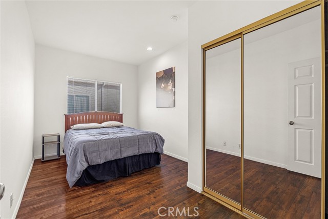 Detail Gallery Image 11 of 16 For 5730 Vineland Ave #104,  North Hollywood,  CA 91601 - 4 Beds | 3 Baths