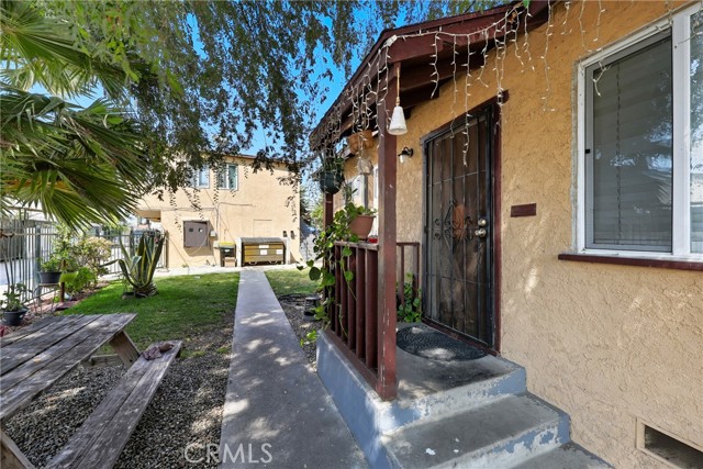 Detail Gallery Image 5 of 15 For 3519 E 60th, Huntington Park,  CA 90255 - – Beds | – Baths