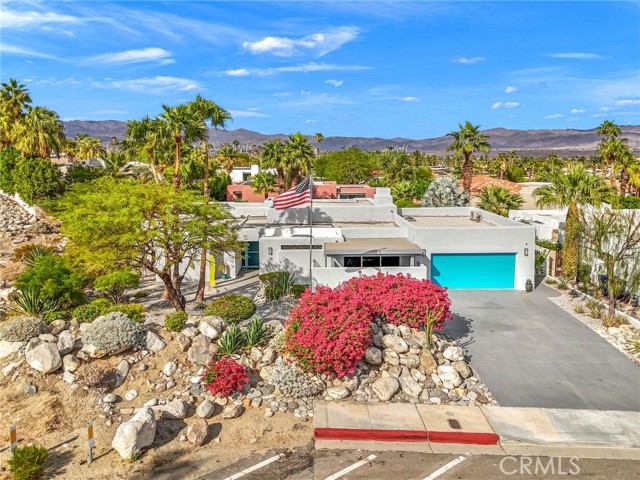 Detail Gallery Image 60 of 66 For 700 W Racquet Club Rd, Palm Springs,  CA 92262 - 4 Beds | 3/1 Baths