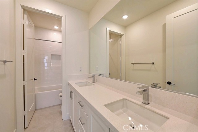 Detail Gallery Image 17 of 27 For 16273 Stella Cir, Tustin,  CA 92782 - 4 Beds | 3/1 Baths