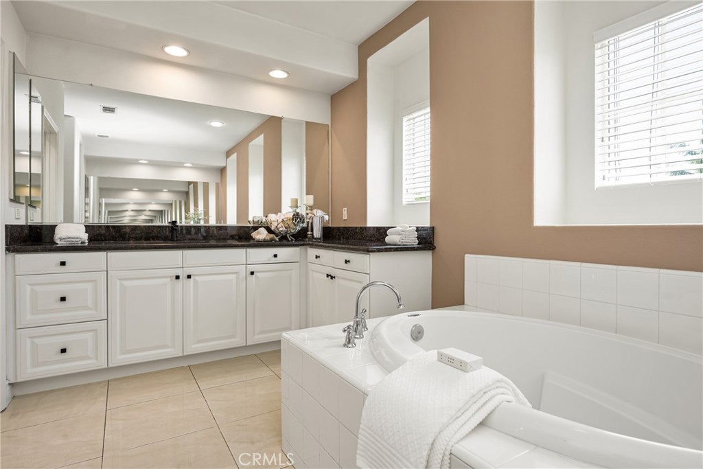 MLS #PW25118693 img 40