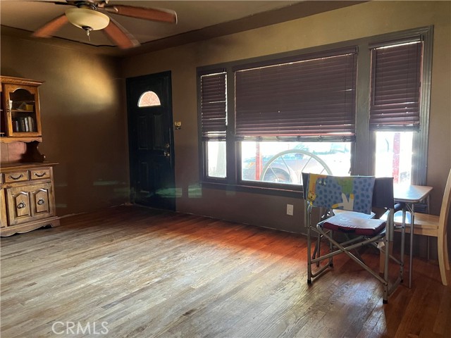 1681 Winton Way, Atwater CA: https://media.crmls.org/medias/f441c0ed-c51f-4dc1-8ae6-0ab400682e5f.jpg