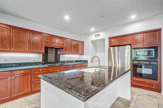 Detail Gallery Image 12 of 29 For 12 via Zamora, San Clemente,  CA 92673 - 4 Beds | 2/1 Baths